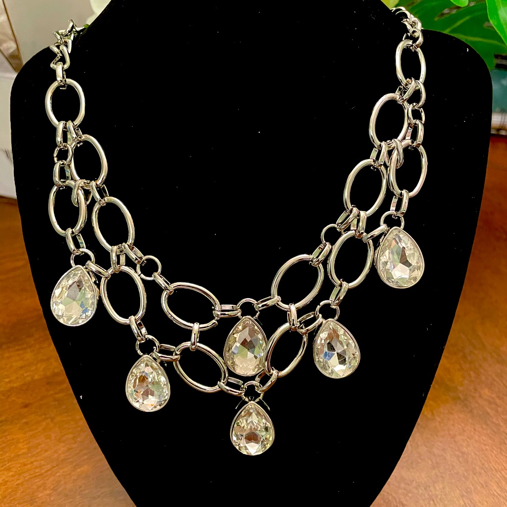 Silver Necklace With Diamond Stones